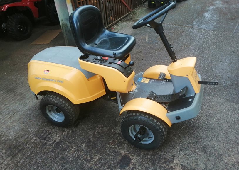 Stiga RESIDENCE Mower