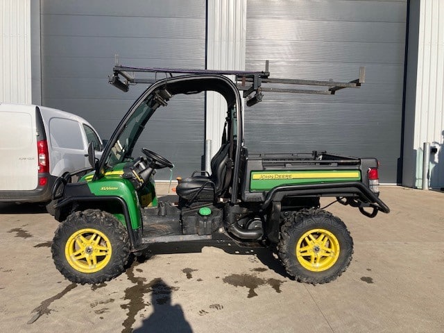 John Deere XUV855M Gator