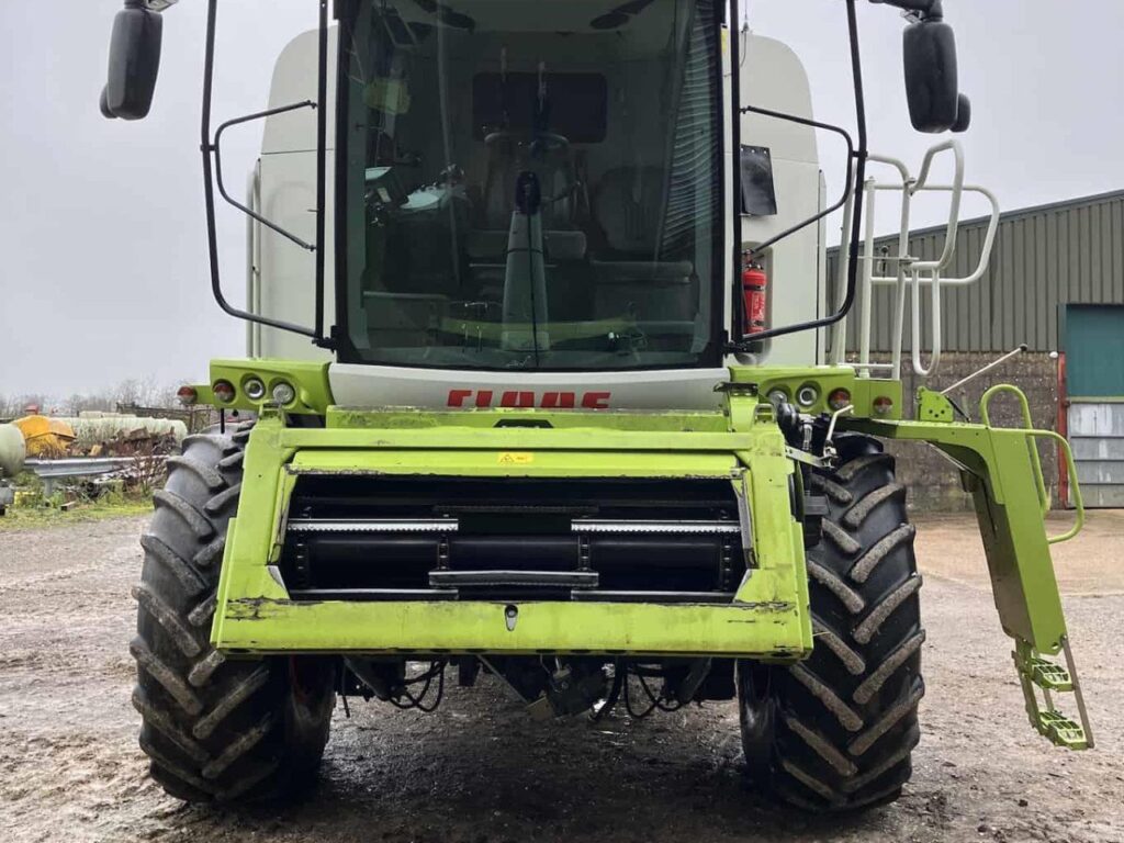 CLAAS LEXION 670 M T4F