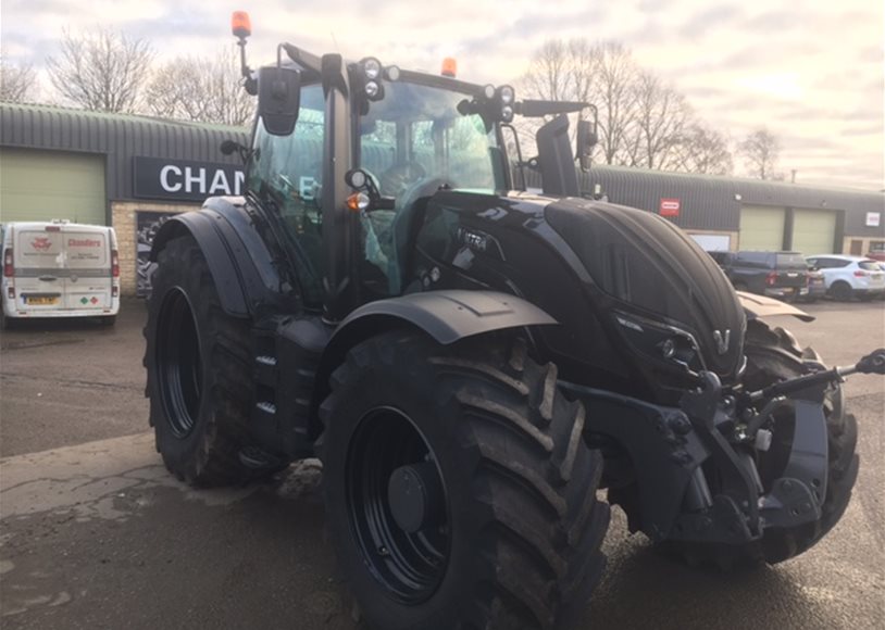 Valtra T254V ST Tractor