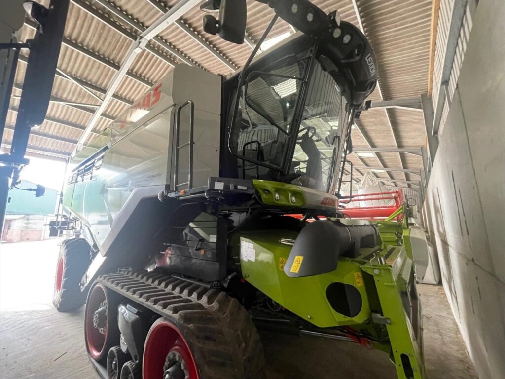 CLAAS LEXION 7700 TERRA TRAC