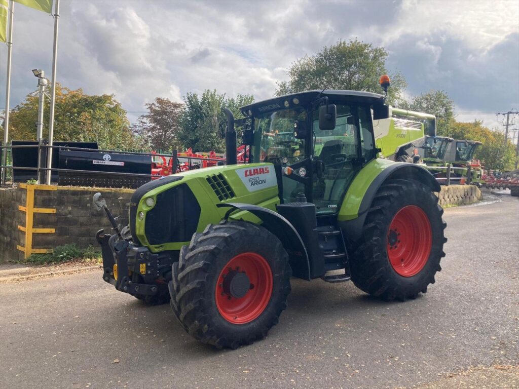 CLAAS ARION 650