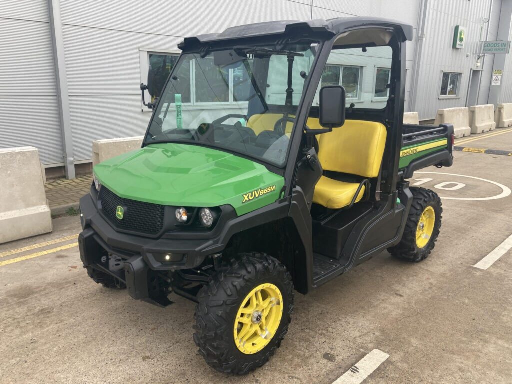 John Deere XUV865M Gator