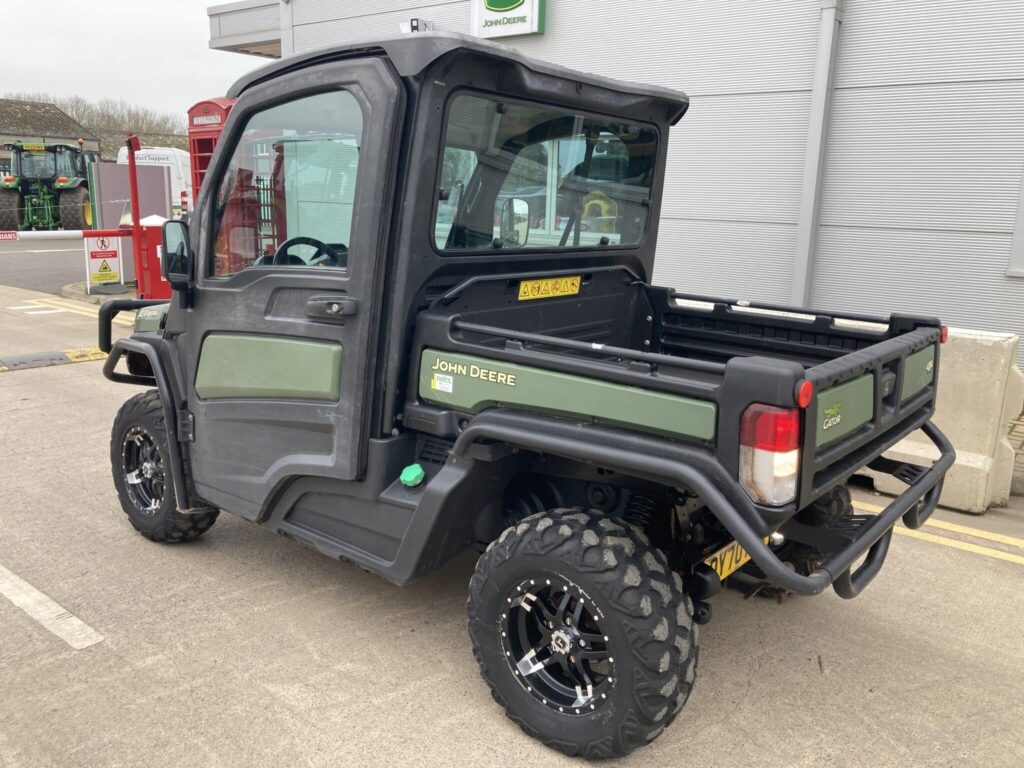 John Deere XUV865M Gator