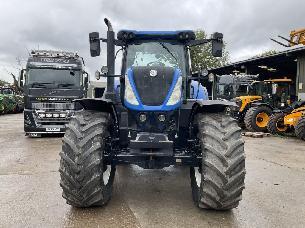 NEW HOLLAND T7.245