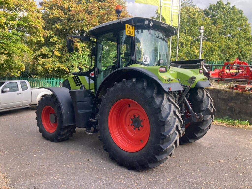 CLAAS ARION 650