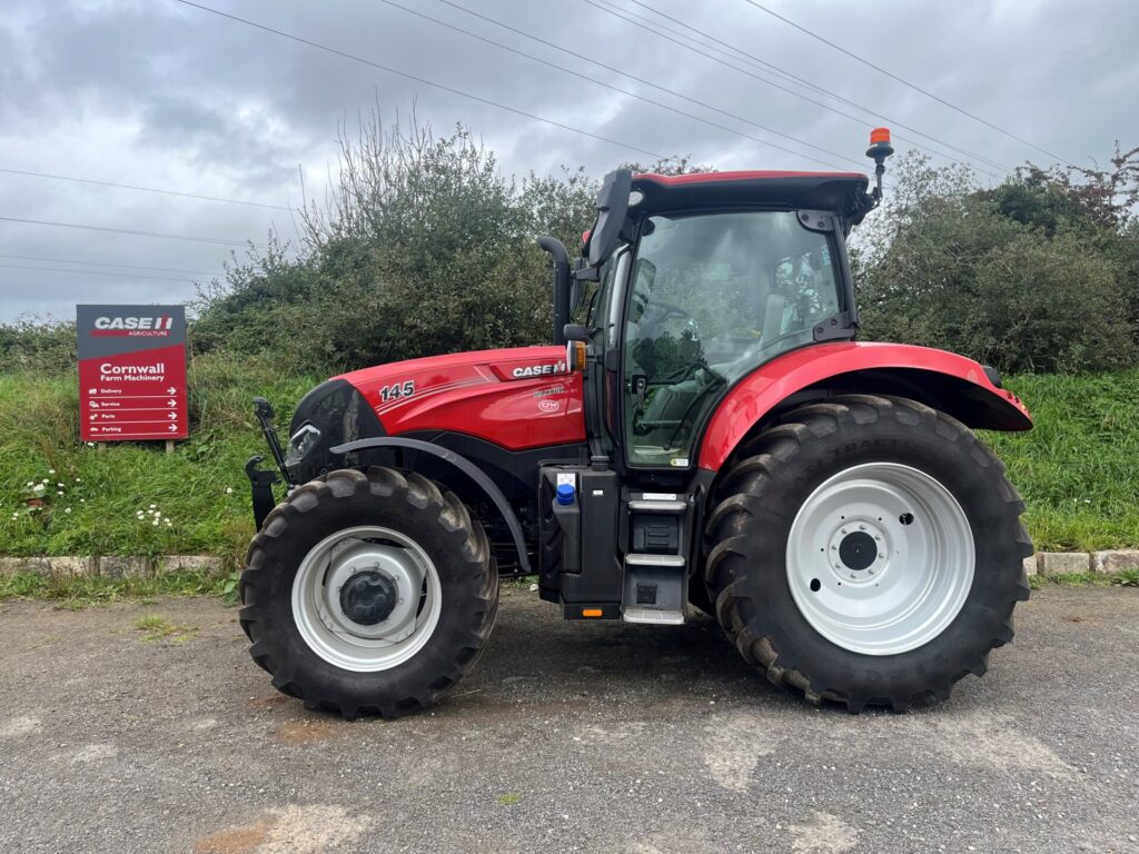 EX Hire Case Maxxum 145.