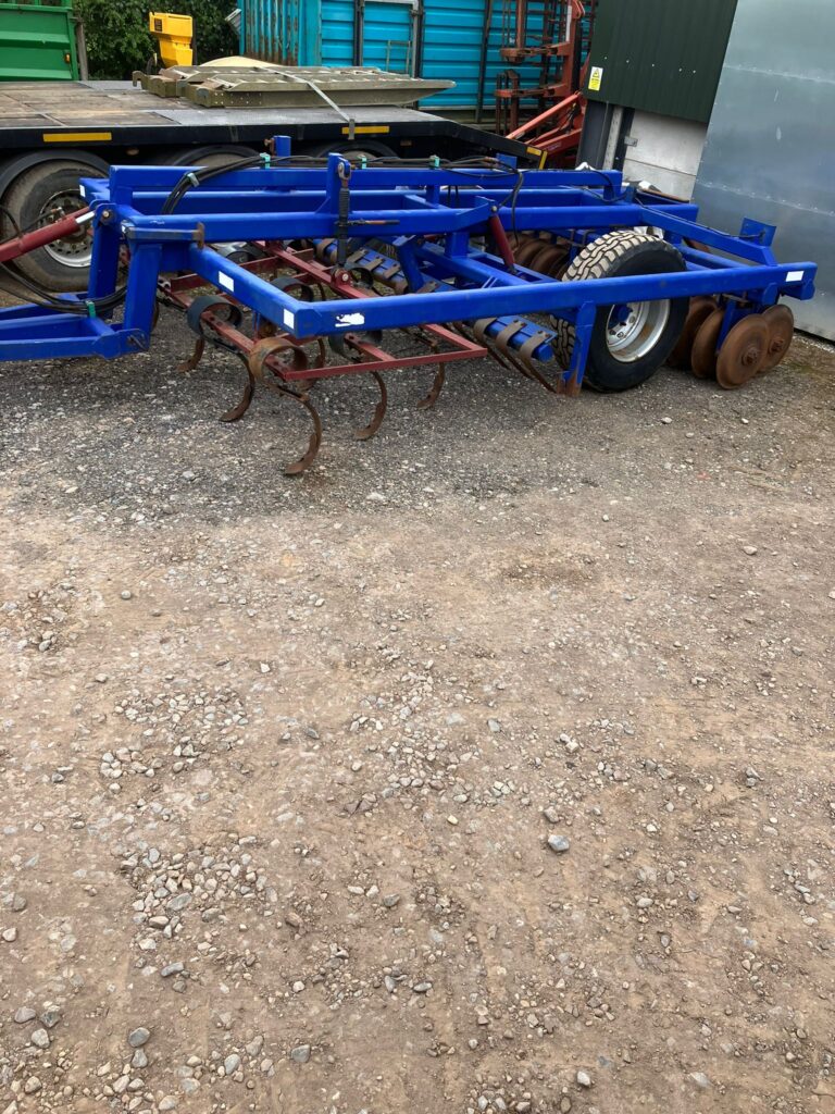 Watkins Cultipress Cultivator