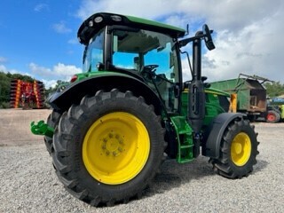 John Deere 6R 130