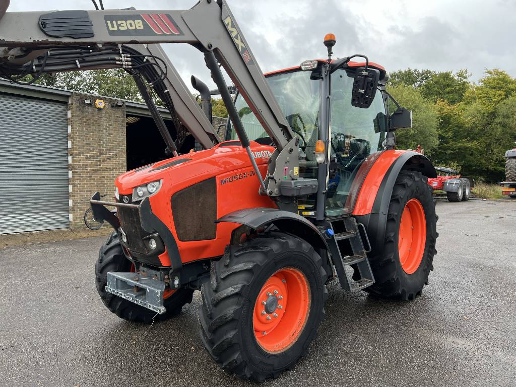 KUBOTA M105 GX-IV WITH CHILTON LOADER