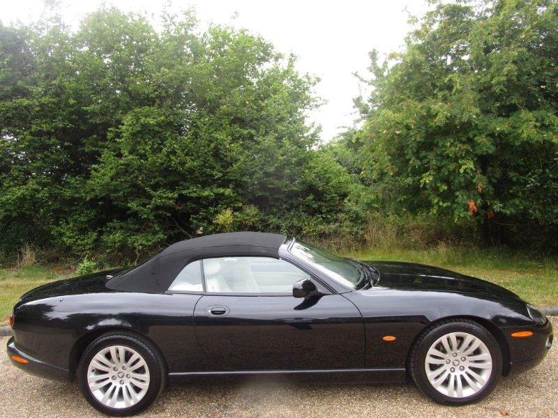 2004 Jaguar XK8 4.2 Convertible 2dr Petrol Automatic (279 g/km, 300 bhp)