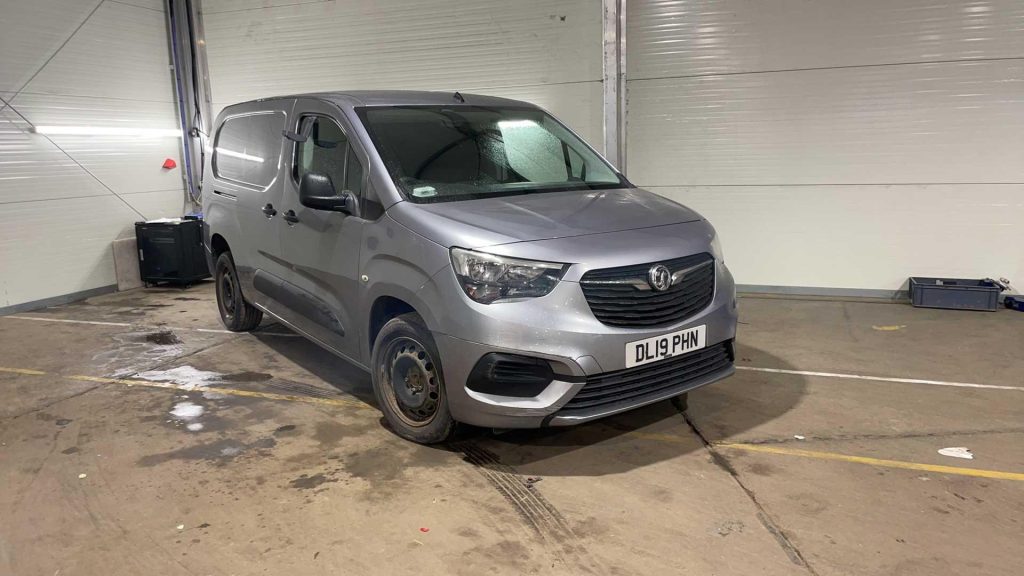 VAUXHALL COMBO 2300 SPORTIVE L2 100 S/S - 1560cc