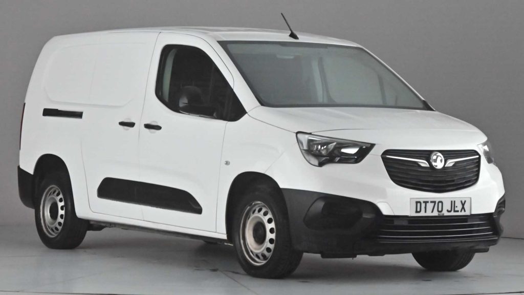 VAUXHALL COMBO 2300 DYNAMIC L2 100 TD - 1499cc