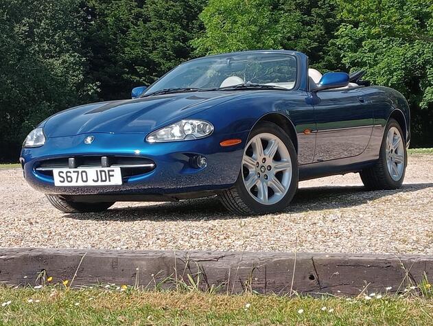 Jaguar XK8 1998