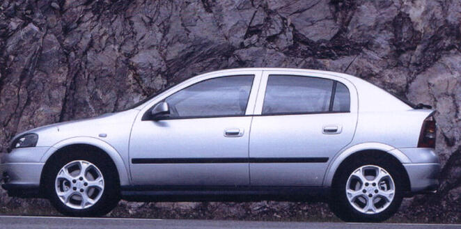 Vauxhall Astra 2004