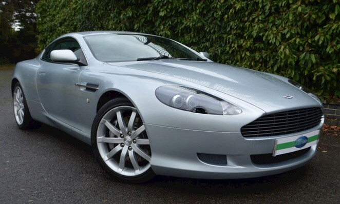 Aston Martin DB9 2005