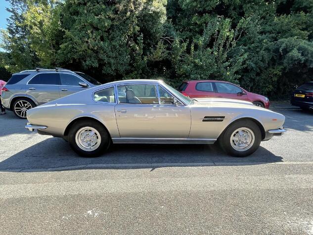 Aston Martin V8 1974