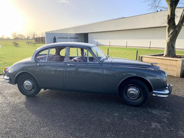 Jaguar MK II 1964