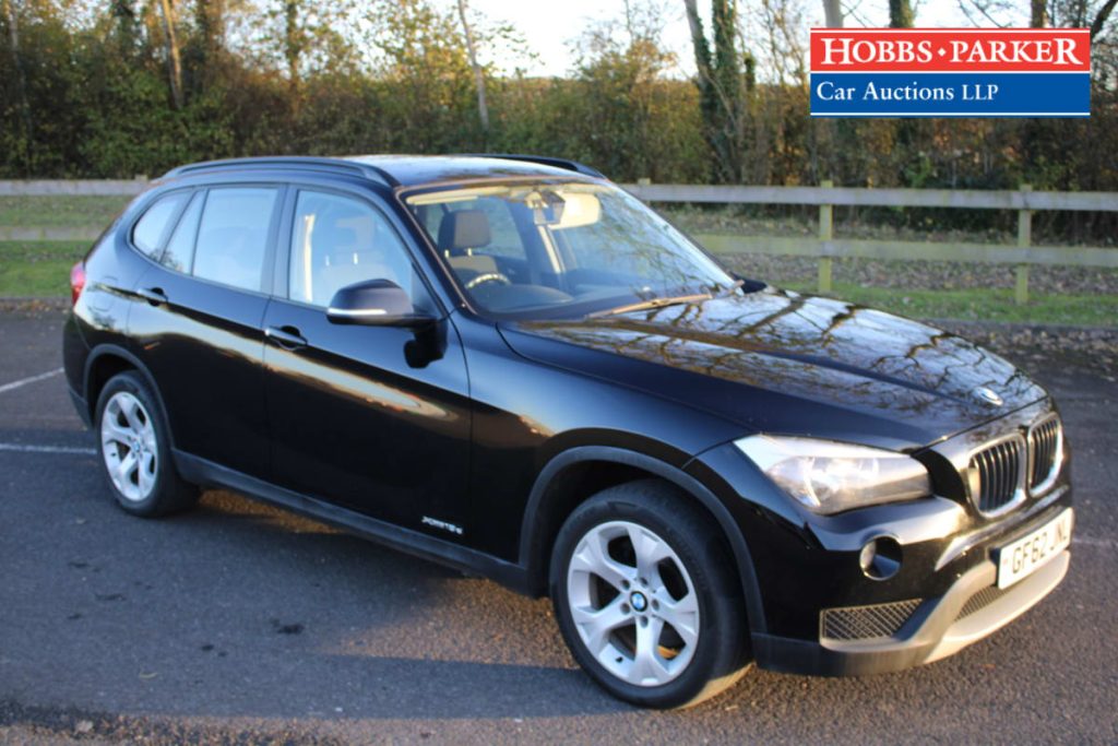 BMW X1 XDRIVE18D SE in Black (GF62 JNL)