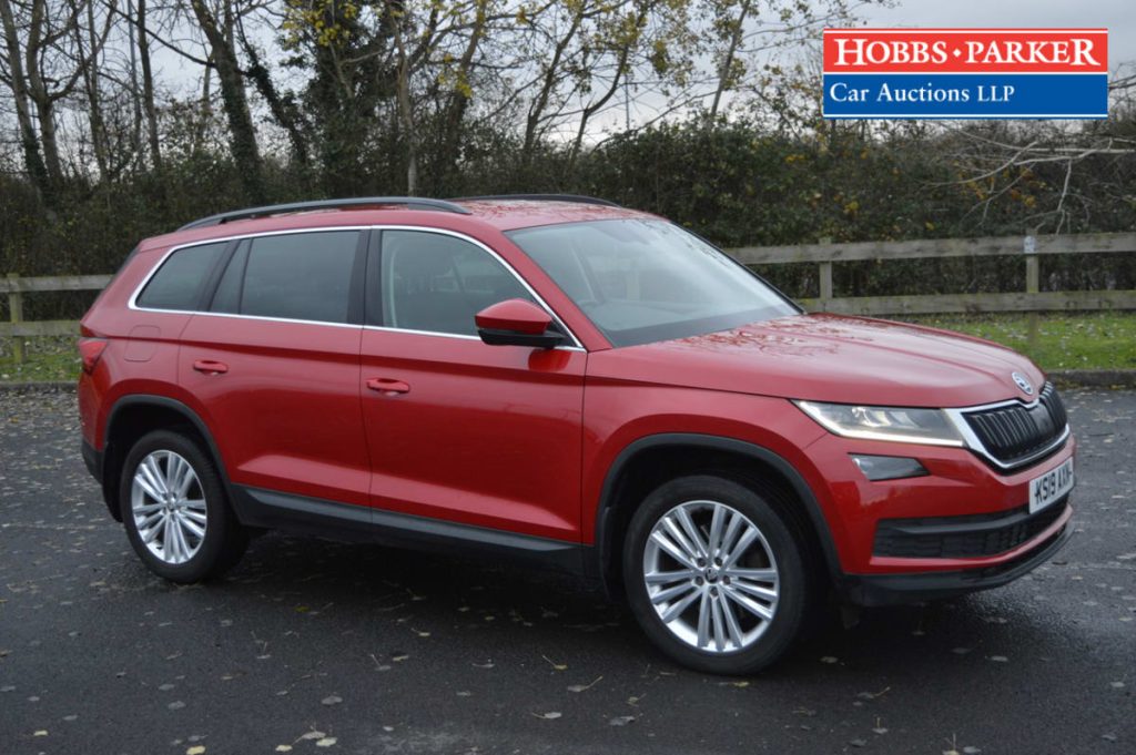 Skoda Kodiaq SE L TDI SCR 4x4 S-A in Red (KS19 AXN)