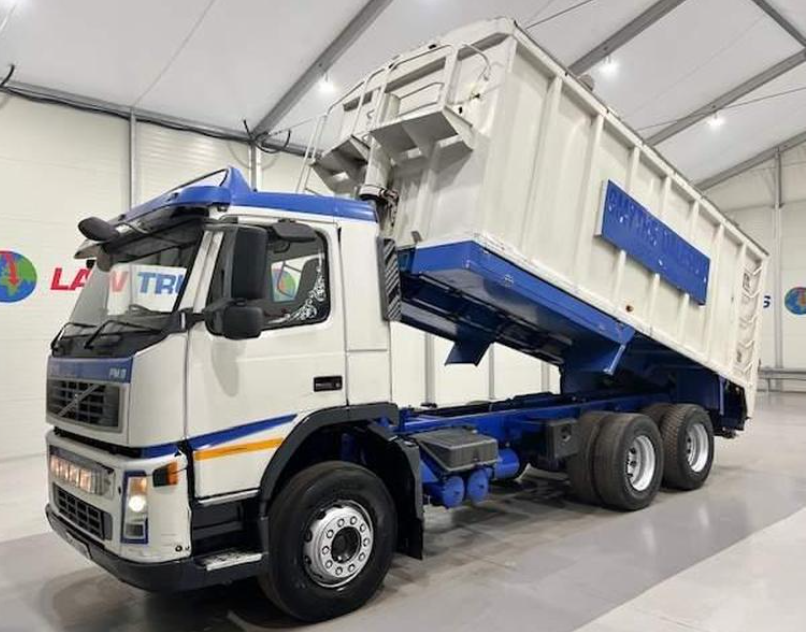 Volvo FM9 300 6x4 Day Cab Bulk Tipper for sale (MP)