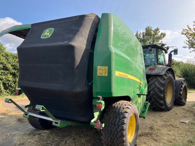 John Deere 960
