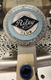 Miscellaneous Cars Original Riley motor club badge