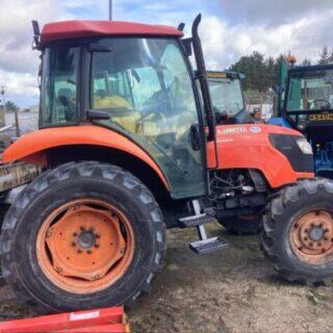 Tractors Kubota M6040 2012