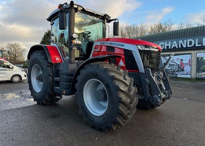 Tractors Massey Ferguson 8S.225EXD7