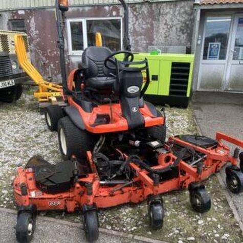 Tractors Kubota F3890 2016