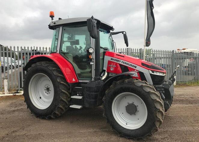 Tractors Massey Ferguson 5S.125EFD4