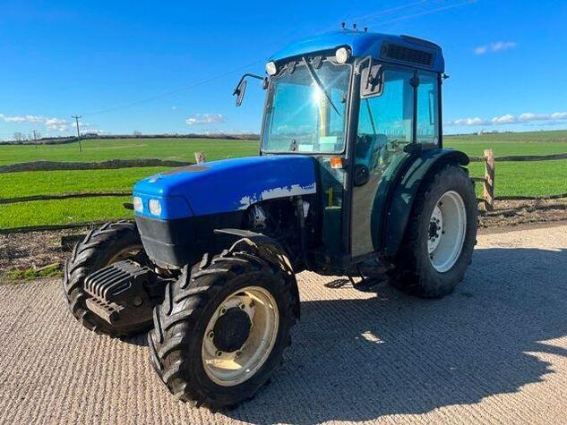 Tractors New Holland TN95FA 2009