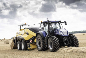 NEW HOLLAND BIG BALERS