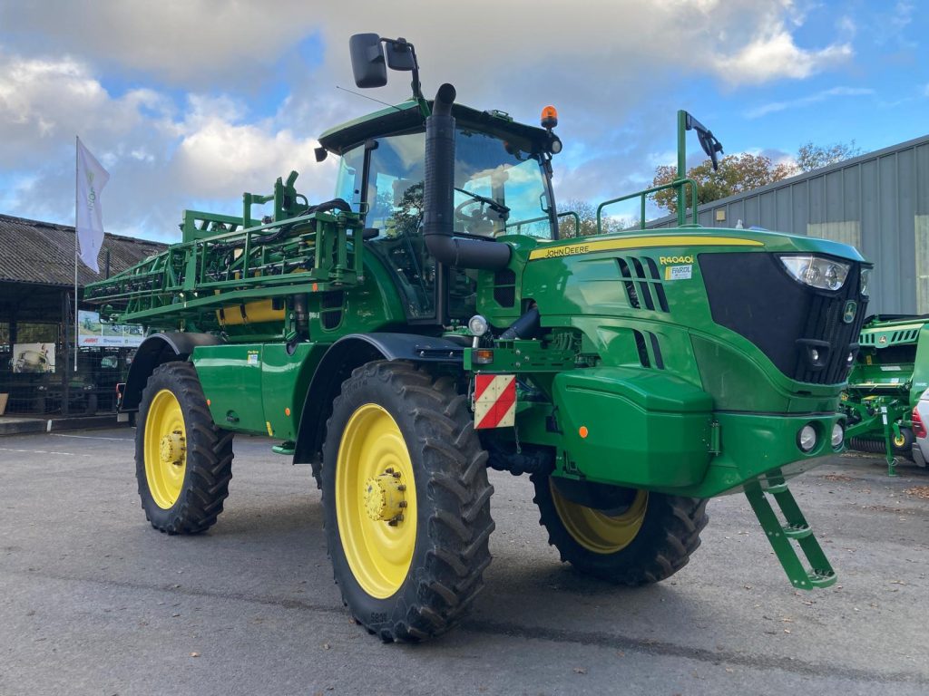 John Deere R4040i