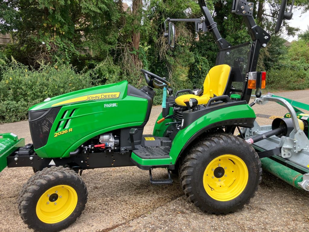 John Deere 2026R compact tractor