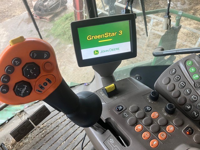 John Deere 9900