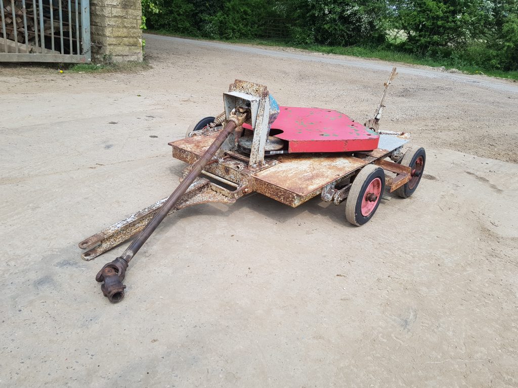 Bantam Tow Behind Topper