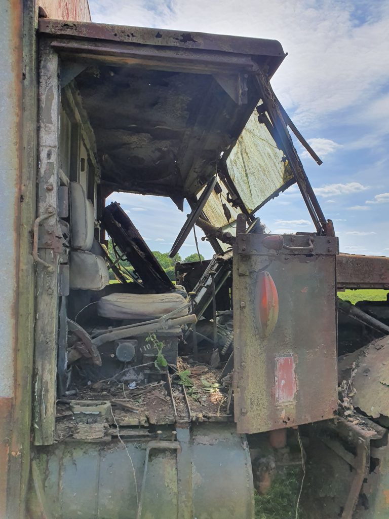 Albion CX22 Lorry c/w Scammel Winch