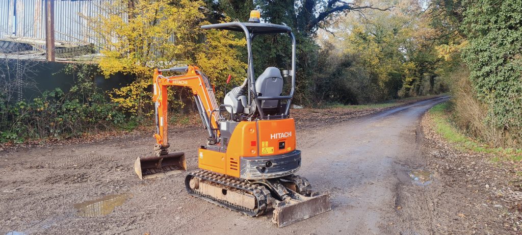 Hitachi ZX19U Mini Digger