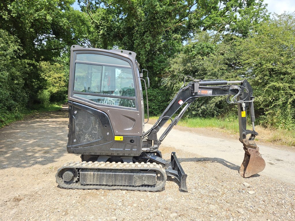 Hardlife XN28 Mini Digger