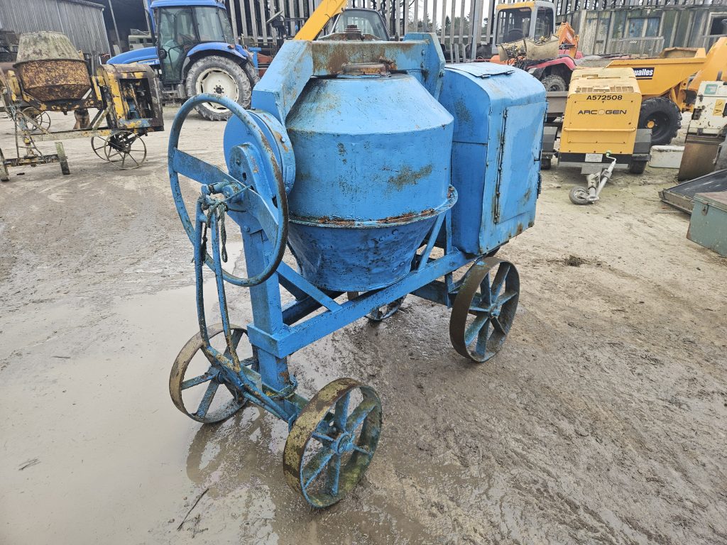 1000 Litre Concrete Skip