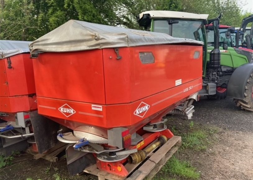 Kuhn AXIS 30.1 Spinner
