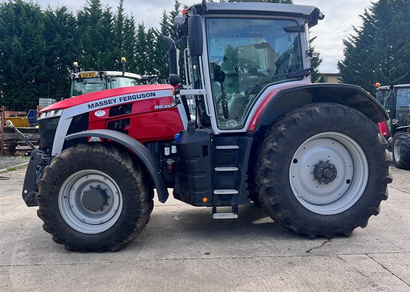 Massey Ferguson 8S.265EXDV Tractor