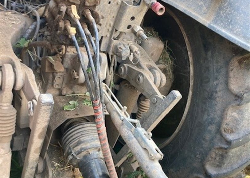 Valtra T235V Tractor