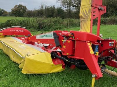 Pottinger Novacat 302 CF