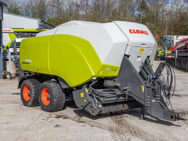 CLAAS QUADRANT 5200 RC