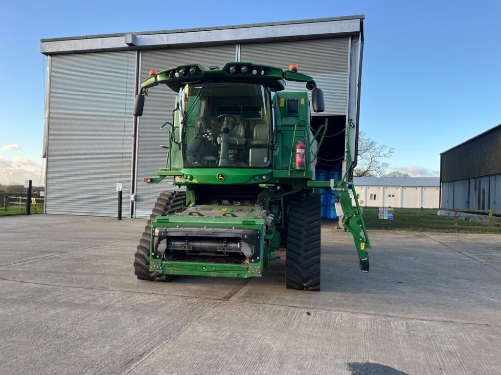 John Deere S790