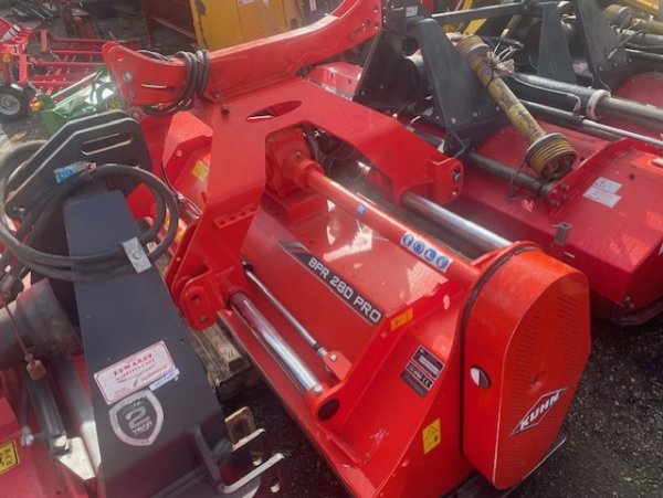 Kuhn BPR280 Pro Flail Topper (2)