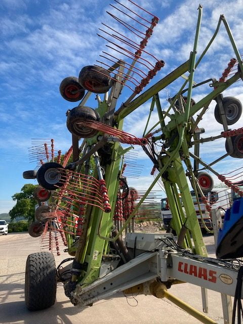CLAAS LINER 3500 RAKE