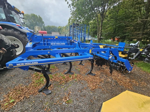 NEW HOLLAND STC400S KONGSKILDE CULTIVATR